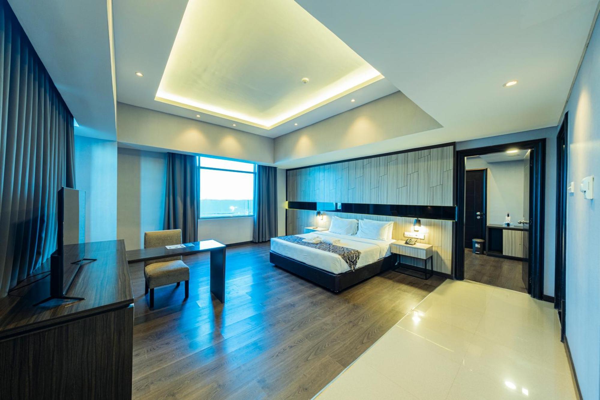 Grand Jatra Hotel Pekanbaru Esterno foto