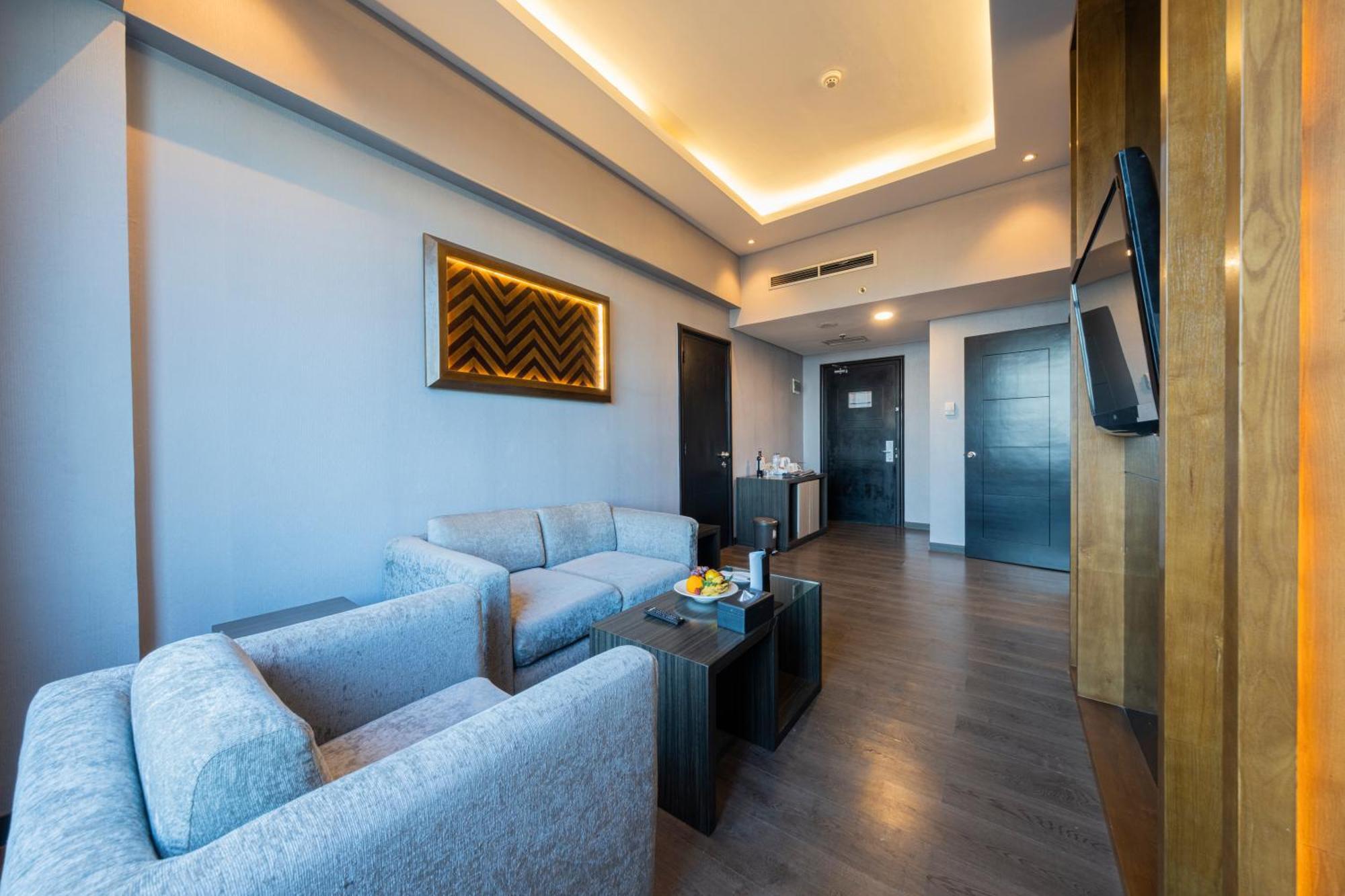 Grand Jatra Hotel Pekanbaru Esterno foto