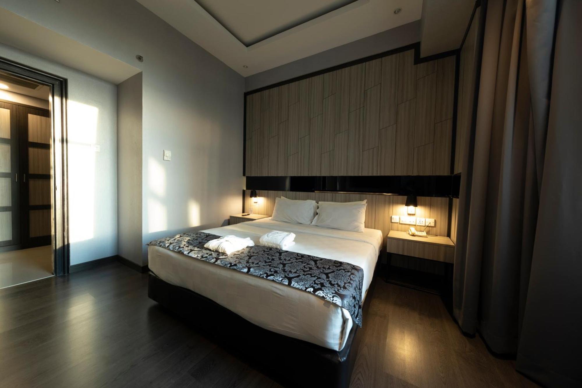 Grand Jatra Hotel Pekanbaru Esterno foto