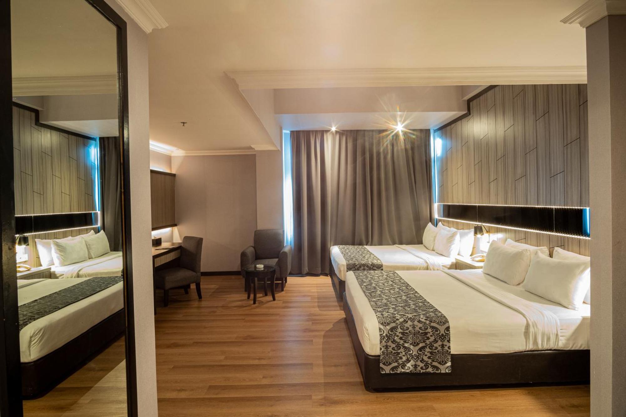 Grand Jatra Hotel Pekanbaru Esterno foto
